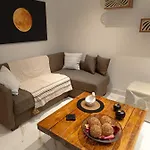 Seven Palms Апартаменты *