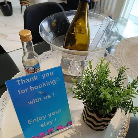 Seven Palms * עיר רודוס