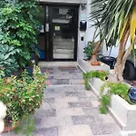 Seven Palms Apartman